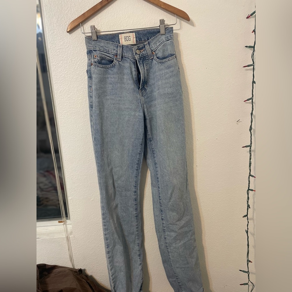 Light wash bootcut jeans high rise